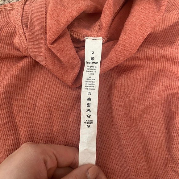 Lululemon turtleneck long sleeve top - Picture 2 of 2